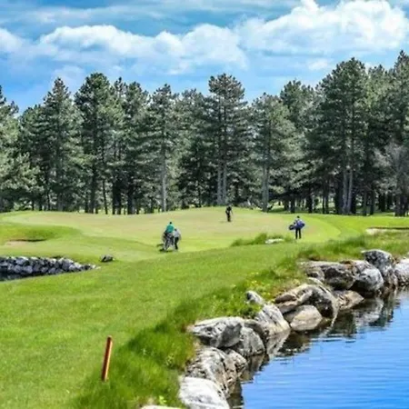アパート Pirin Golf &